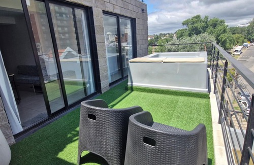 Villa Carlos Paz Apartment | Vivisierras, 3rd floor, Villa Carlos Paz downtown, lakefront, private mini pool