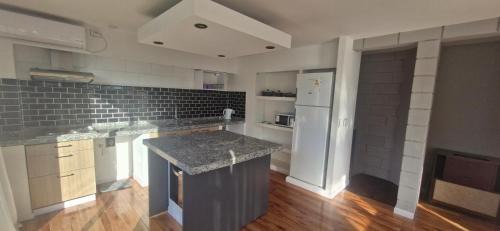 Villa Carlos Paz House | Vivisierras, Duplex a estrenar con pileta privada centro Villa Carlos Paz, 3 dormitorios, 2 baños, vista