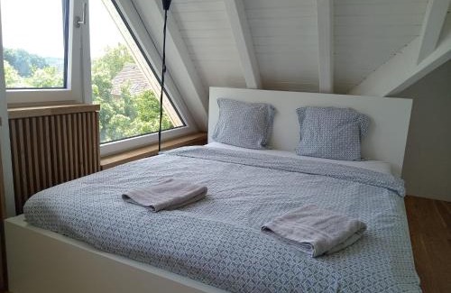 Kloten House | VK - H - Zürich Airport - Luxury - Homestay - Haldenstrasse - Kloten