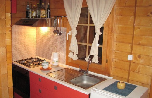 Capaci Ski Chalet | Vllla near the sea,green-garden,barbecue,air-condition,parking,check-in 24 hours