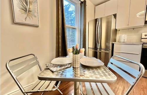 Sarnia Apartment | VlP Sunset