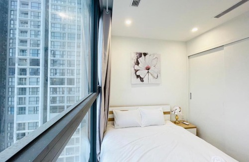 My Đinh Apartment | VNRooms - 2BR Vinhomes Skylake Apt Full Service