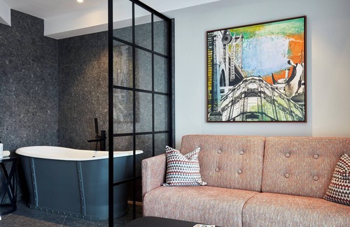 Oadby Hotel | voco Leicester by IHG