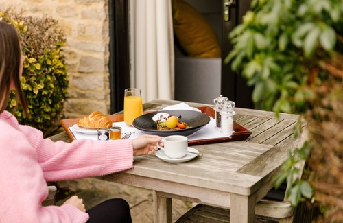 Sandford-on-Thames Hotel | voco Oxford Thames by IHG