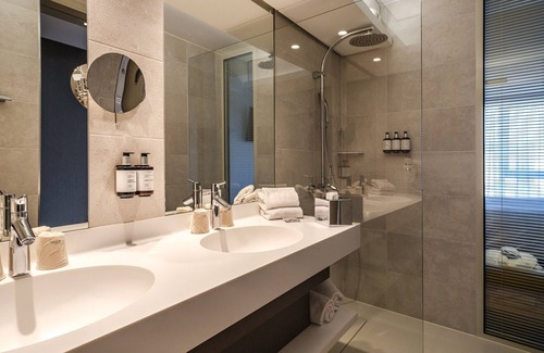 Poincare Hotel | voco Strasbourg Centre The Garden by IHG