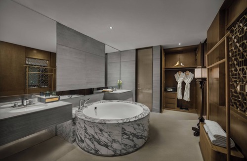 Zhengzhou Hotel | voco Zhengzhou Garden Expo by IHG