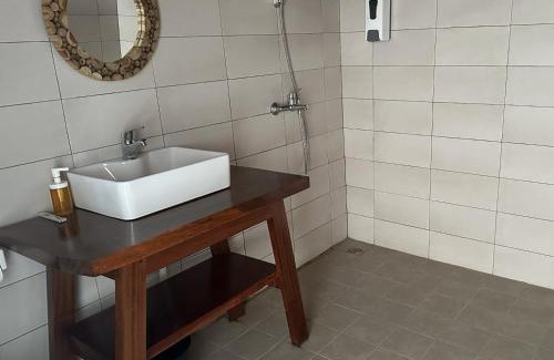 Waisai Hotel | Vogelkopf Resort