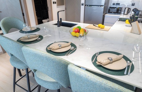 Jumeirah Village Circle Apartment | Vogue 7 mins Sky Dubai 3 mins Cirle Mall
