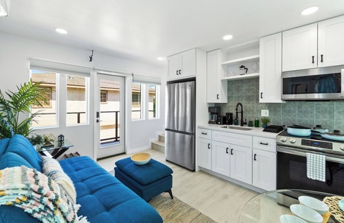 Hillcrest House | Vogue In Hillcrest