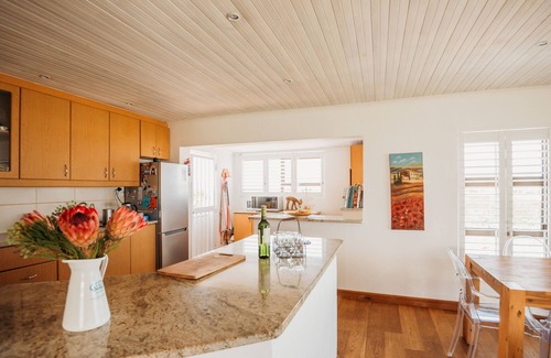 Swartland House | Voir la Mer - Grotto Bay