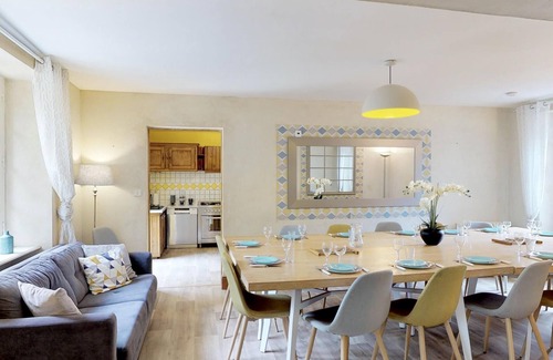Cotentin Peninsula Cottage | Voisine 15 people : jacuzzi, billard baby, 15min sea
