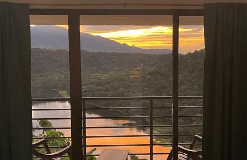Colonia del Toro Hotel | Volcan Hule Lodging