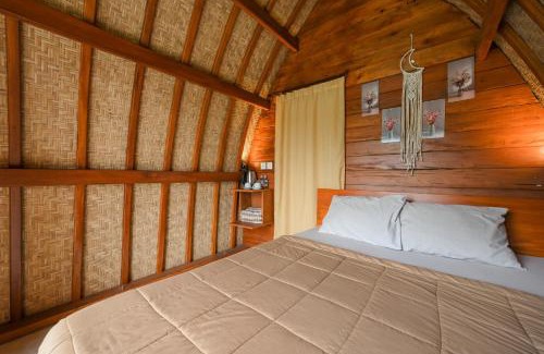 Songan Hotel | Volcano Cabin Batur RedPartner