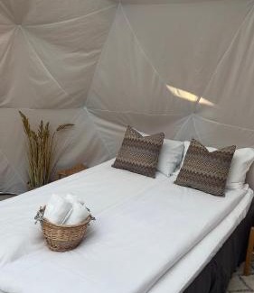 Hjelle Other | Vollsnes Glamping