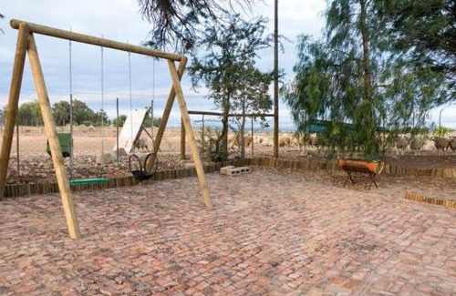 Oudtshoorn Ski Chalet | Volmoed Cottage