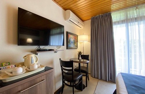 Akosombo Hotel | Volta Hotel Akosombo