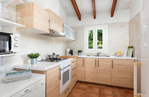 Cap d'Artrutx Villa | Vora de la Mar - Three Bedroom Villa, Sleeps 6