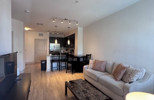 Grantville Apartment | Vora Mission Valley East – Luxury Resort-Style Living with Upscale Amenities
