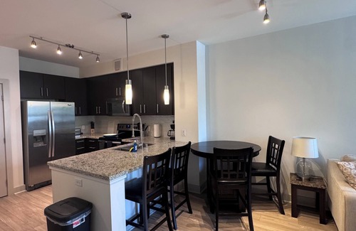 Grantville Apartment | Vora Mission Valley East – Luxury Resort-Style Living with Upscale Amenities