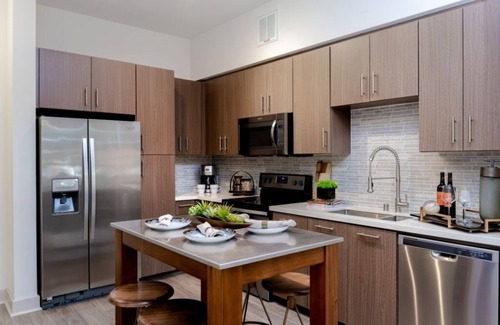 Grantville Apartment | Vora Mission Valley East – Luxury Resort-Style Living with Upscale Amenities
