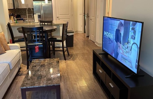 Grantville Apartment | Vora Mission Valley East: Modern 1-Bedroom in Trendy San Diego