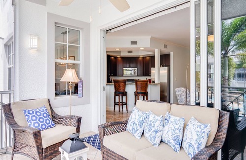 Bonita Shores Condo | VOTED BEST BONITA VALUE, Freshly PAINTED 7/25