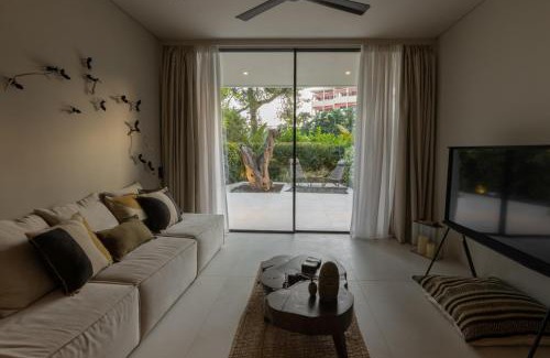 Vouliagmeni Apartment | Vouliagmeni Apartments 18