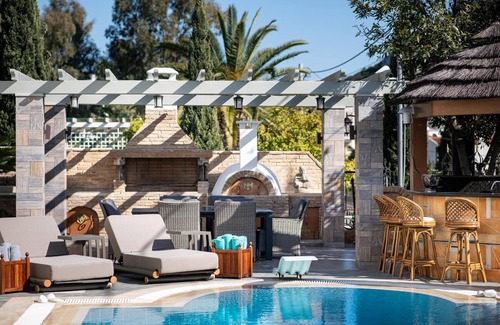 Vari-Voula-Vouliagmeni Villa | Vouliagmeni Athenian Riviera Villa