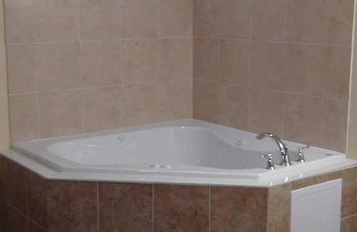 Aliceville Hotel | Voyager Inn