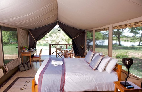 Taveta Cabin | Voyager Ziwani Tented Camp