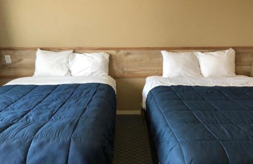 Rocky Mountain House Hotel | Voyageur Motel