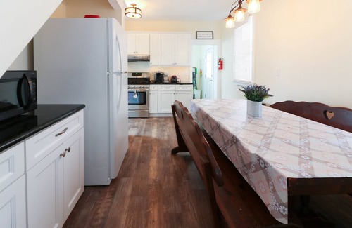 Town Bank House | VRBO Primer Host Listing *FIRST house off the bay *