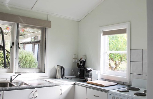 Dingup Cottage | Vrbo Property