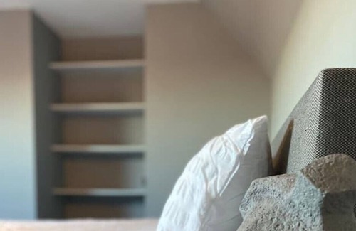 Appels Apartment | Vrbo Property