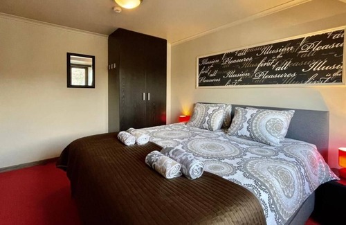Bernister Apartment | Vrbo Property