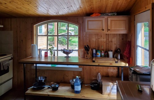 Carling Cottage | Vrbo Property