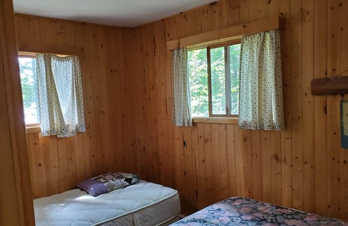 Carling Cottage | Vrbo Property