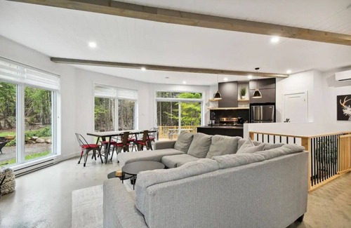 Chertsey Ski Chalet | Vrbo Property