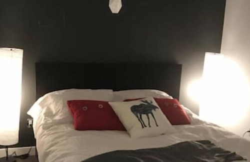Stoneham House | Vrbo Property