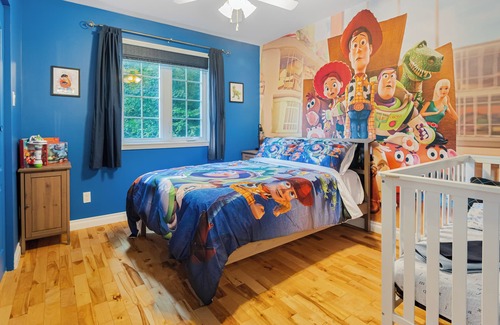 St-Adolphe-d'Howard Cottage | Vrbo Property