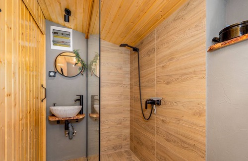 Chotysany Cabin | Vrbo Property
