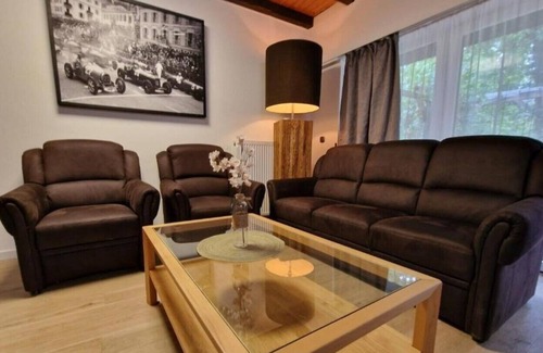 Hatten Apartment | Vrbo Property