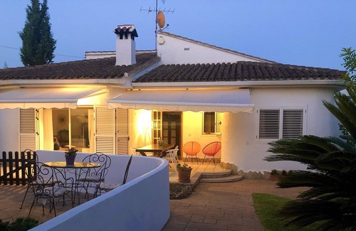 La Pobla de Vallbona House | Vrbo Property