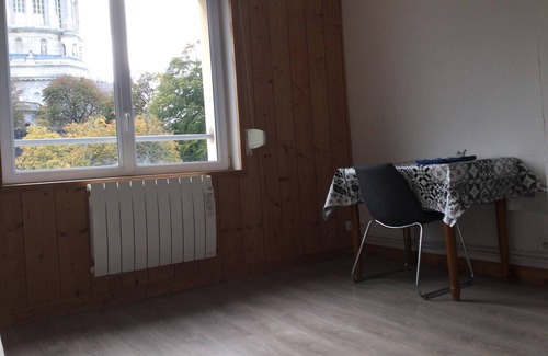 Dernier Sou Apartment | Vrbo Property