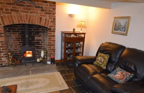 Thorpe Cabin | Vrbo Property