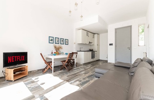 Cavi Apartment | Vrbo Property