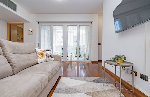 Precotto Apartment | Vrbo Property