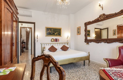 Pavia Apartment | Vrbo Property
