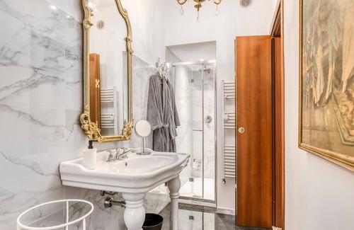 Pavia Apartment | Vrbo Property