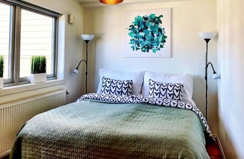 Gronland Apartment | Vrbo Property